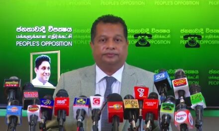 වියත් ආණ්ඩුවේ කාබනික පොහොර නාටකය – ජේ.සී.අලවතුවල