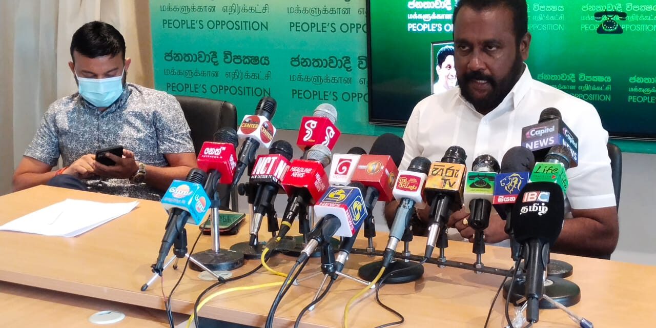 කුමන්ත්‍රණකාරී  කණ්ඩායම් සජිත් වට්ටන්න හදන්නේ ඇයි ? හෙක්ටර් හෙළිකරයි