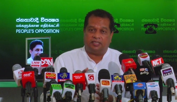 මේ ආණ්ඩුව අපු දවසේ ඉදන් ඉන්ධන  මිල වැඩි කරනවා