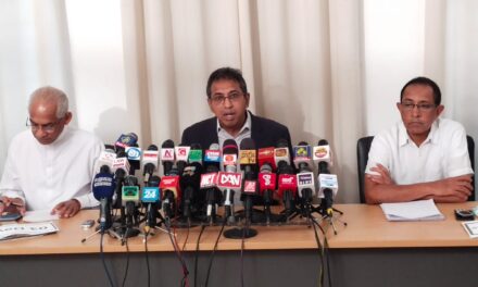 අද රට තිබෙන තත්ත්වයෙන් ගොඩගන්න කාරණා දෙකක් ඉටු විය යුතුයි – ආචාර්ය හර්ෂ ද සිල්වා