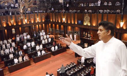 ඊනියා කාබනික පොහොර වැඩසටහනෙන් තේ වගාවට වූ විනාශය විපක්ෂ නායක සජිත් පාර්ලිමේන්තුවට ගෙනෙයි !