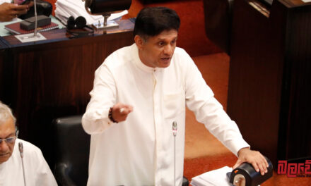 ආගමික නිදහස දකුණට වගේම උතුරටත් එක හා සමානයි – පුජාවක් පවත්වමින් සිටි පිරිසක් අත්අඩංගුවට ගැනීම පිළිබඳව විපක්ෂ නායක සජිත් හඬනගයි (VIDEO)