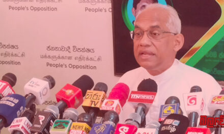 “ආණ්ඩුව ගමන් කරමින් සිටින්නේ දෙවැනි වතාවටත් රට බංකොලොත් කරන වැඩපිළිවෙළක” – ඉරාන් වික්‍රමරත්නගෙන් රතු එළියක් 